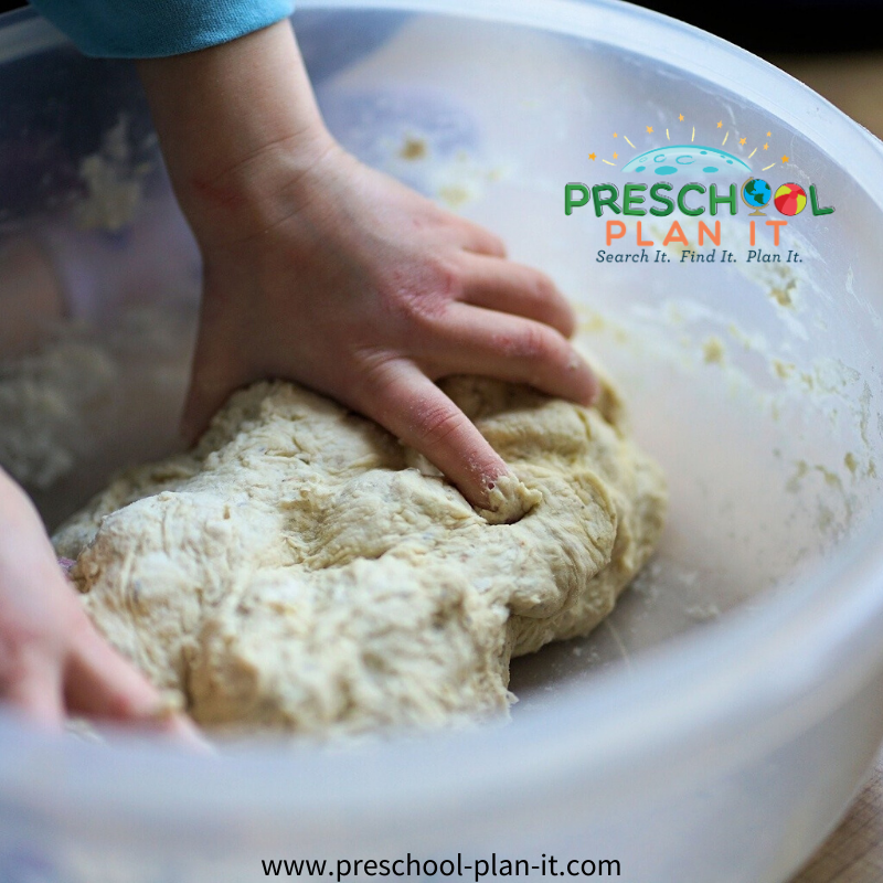 Preschool Pizza Theme Pizza Dough Idea